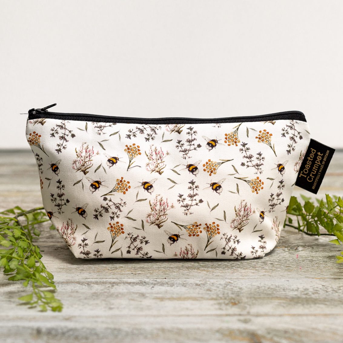 Toasted Crumpet - Bee & Honeysuckle Makeup Bag